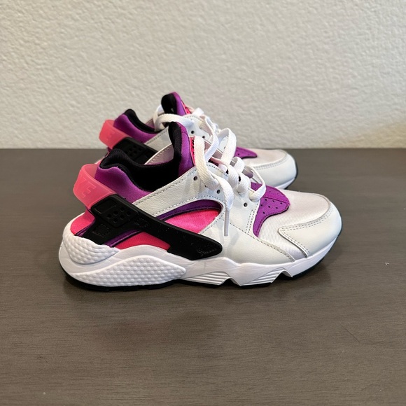 Nike Air Huarache - Picture 7 of 8
